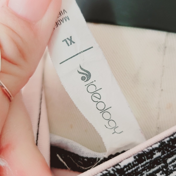 Ideology static print actively jacket size cl - Picture 11 of 13